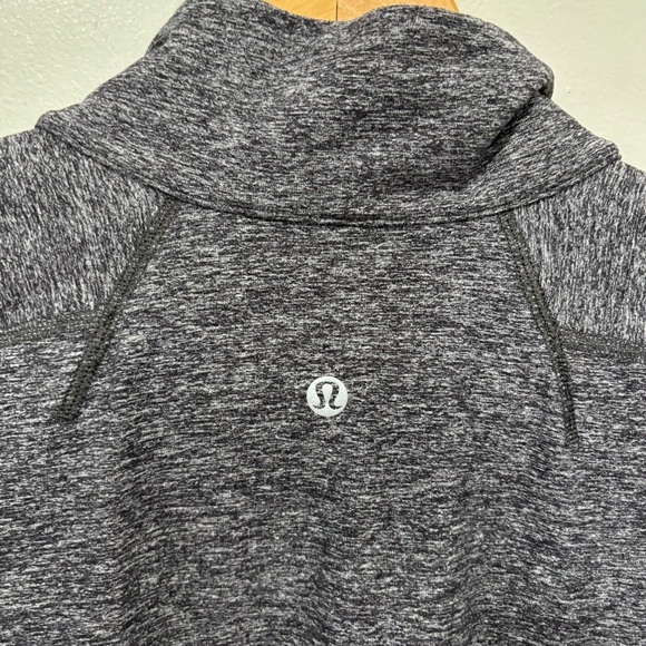 Lululemon Surge Warm 1/2 Zip Pullover Heather Grey Long Sleeve Men’s Large - Picture 7 of 10